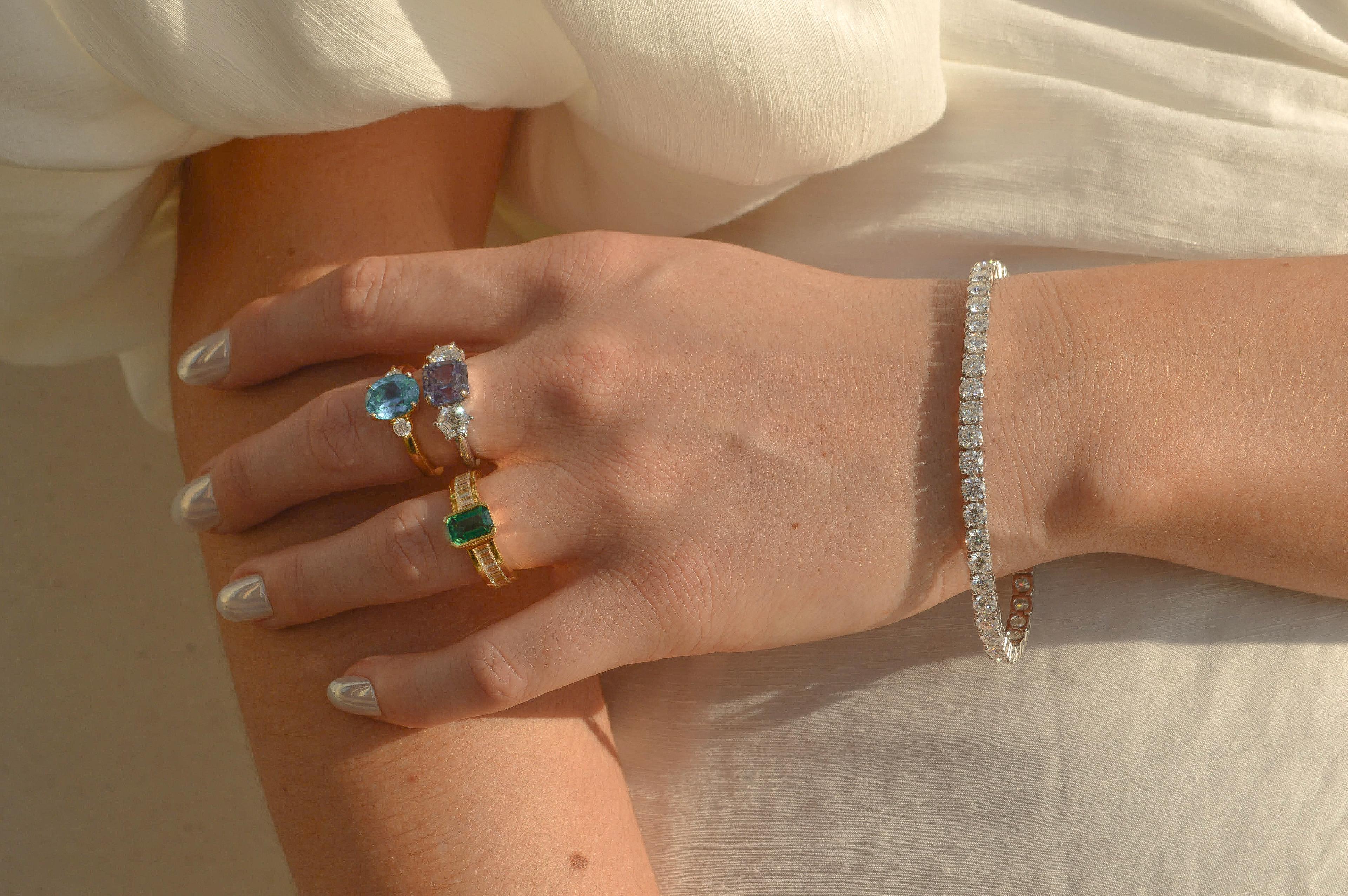 Custom made sapphire engagement rings 